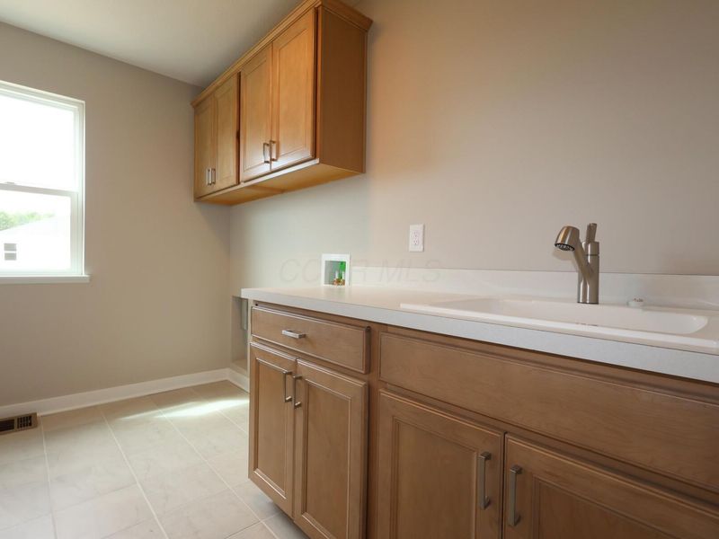 8725 Martin Lane, Plain City, OH 43064 Photo 20