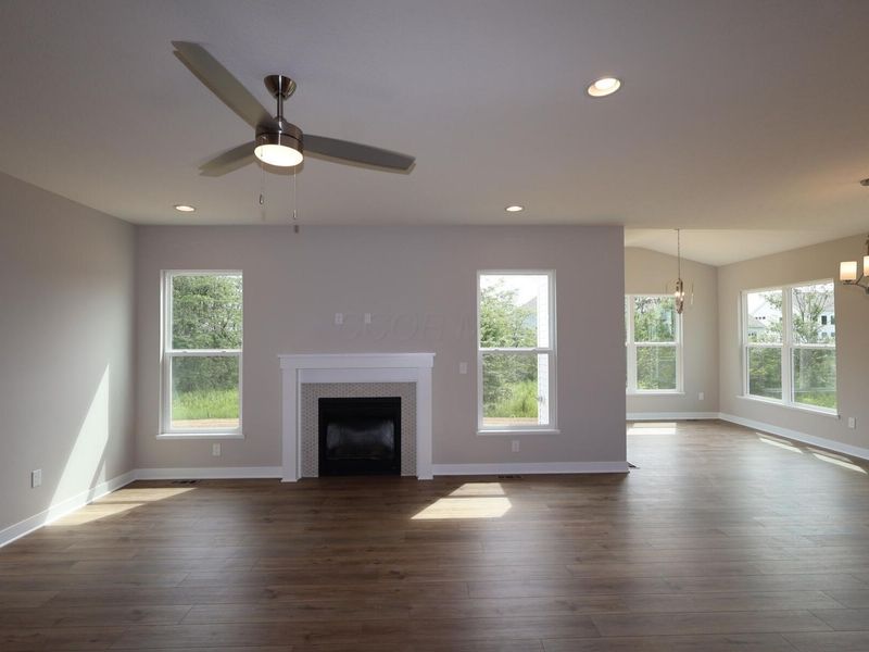 8725 Martin Lane, Plain City, OH 43064 Photo 3