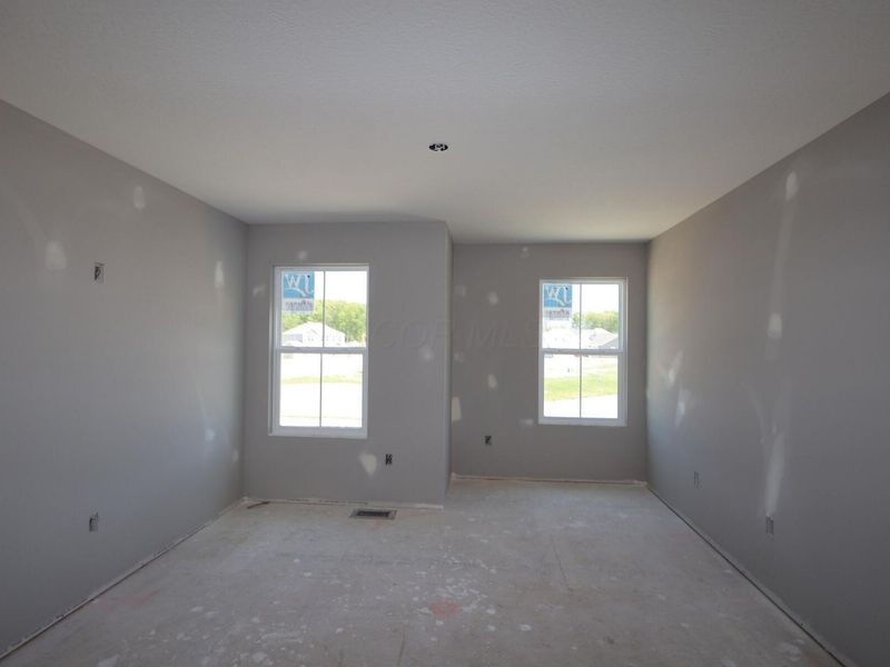 8725 Martin Lane , Plain City, OH 43064 Photo 3