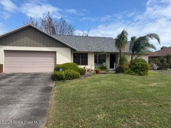 1091 Mandarin Drive NE, Palm Bay, FL 32905