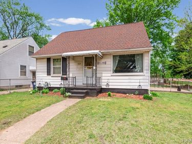 527 E Sunnybrook Drive, Royal Oak, MI 48073