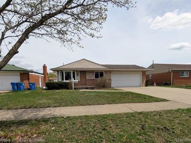 25532 Thomas Drive, Warren, MI 48091
