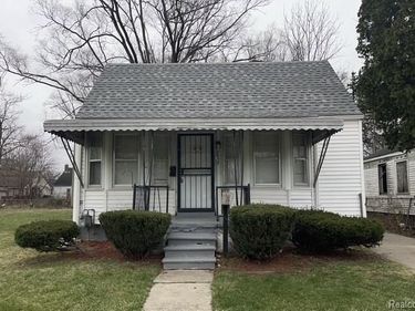 8458 Brace Street, Detroit, MI 48228