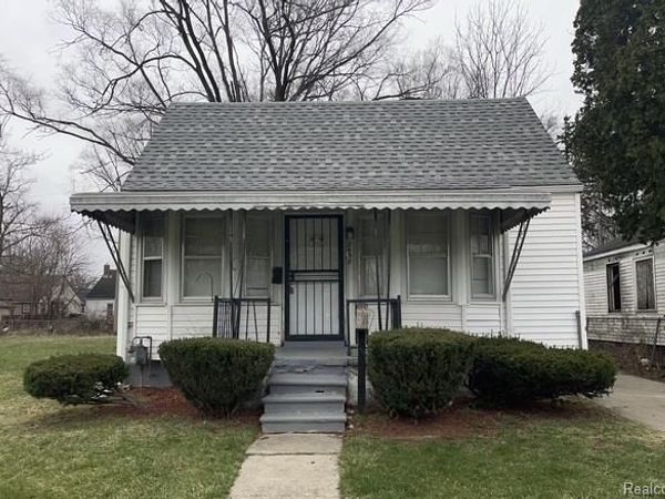 8458 Brace Street , Detroit, MI 48228