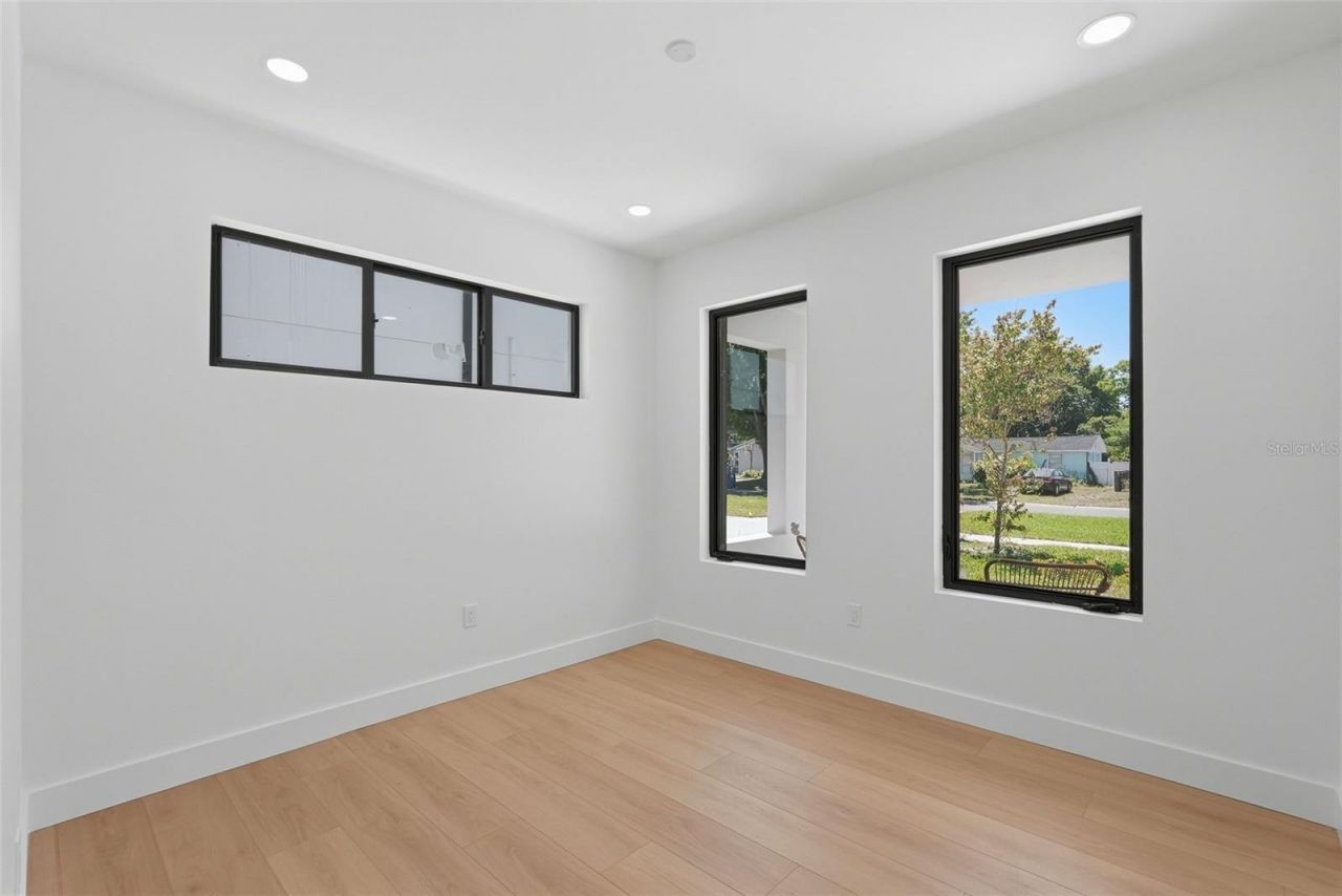 2525 18th Avenue N, Saint Petersburg, FL 33713 Photo
