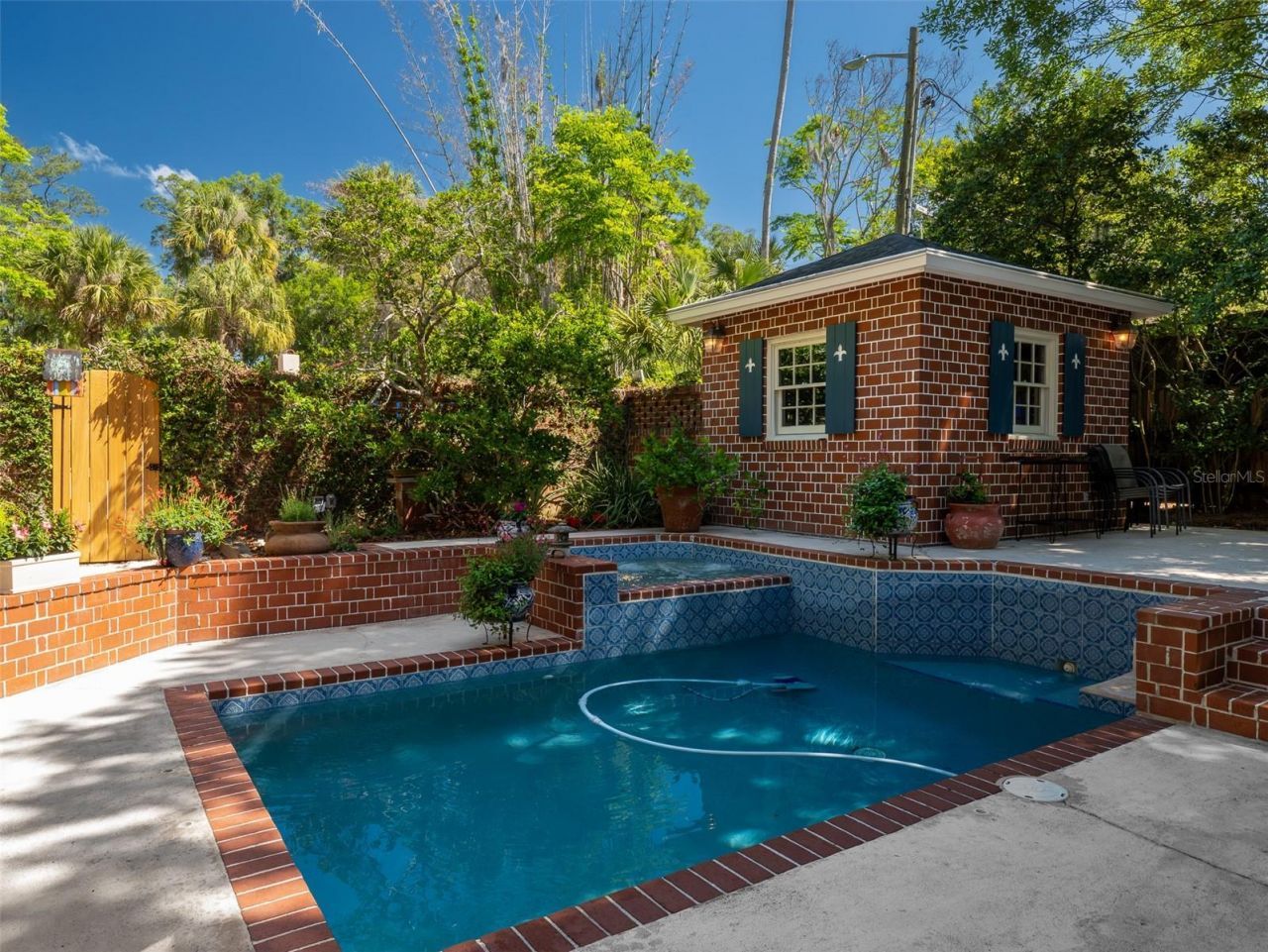 2236 NW 7th Lane, Gainesville, FL 32603 Photo