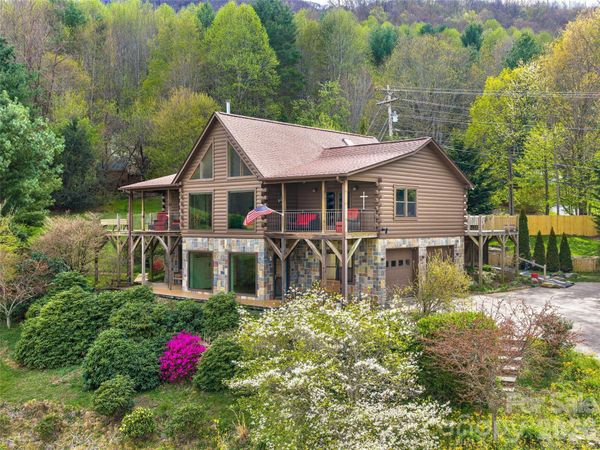 213 Rice Drive, Waynesville, NC 28785