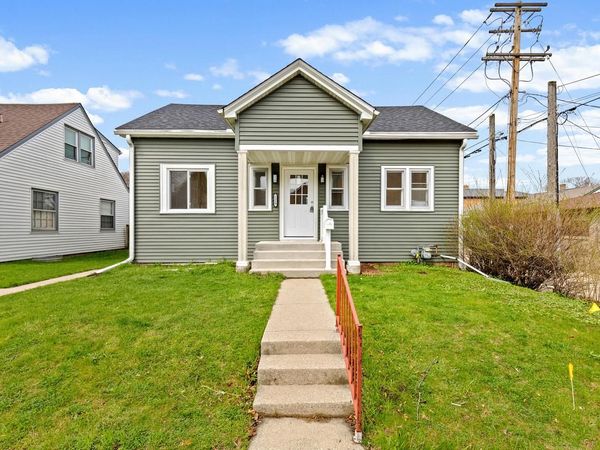 2319 S 61st STREET, West Allis, WI 53219