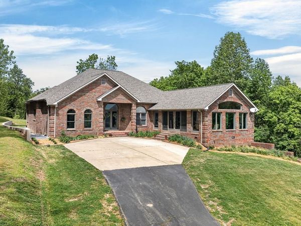 360 Long Hollow Ln, Gainesboro, TN 38562