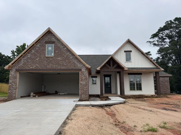128 Micawber Loop, Hattiesburg, MS 39402