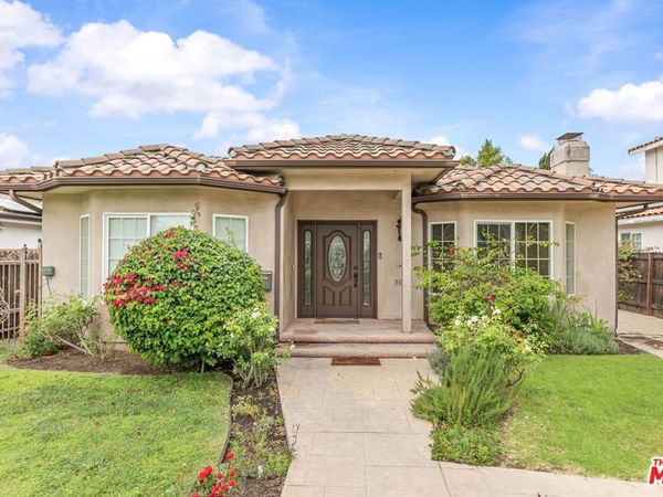 5027 Ledge Avenue, North Hollywood, CA 91601