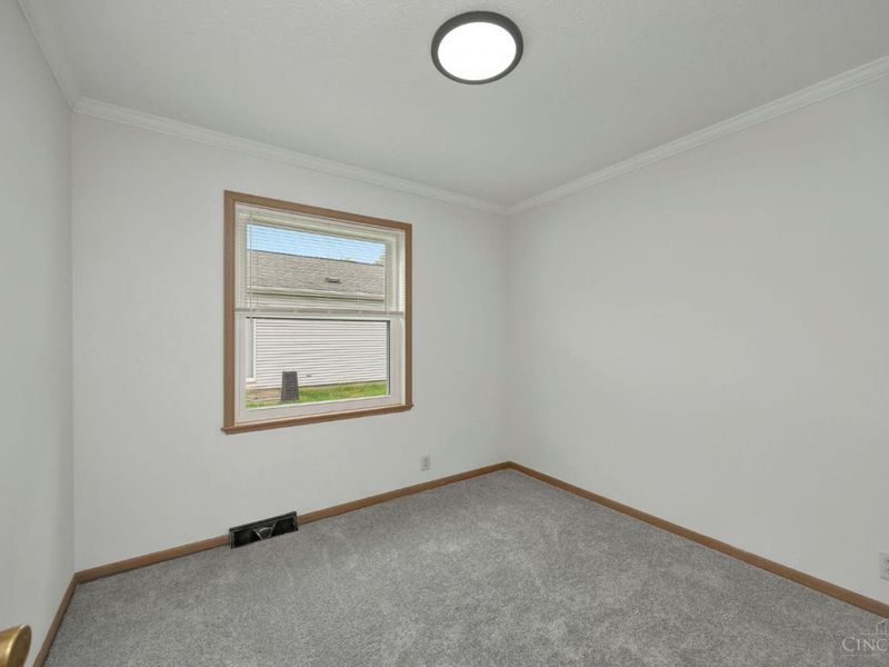 589 S Diamond, Middletown, OH 45044 Photo 23