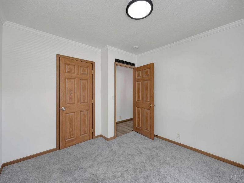 589 S Diamond, Middletown, OH 45044 Photo 24