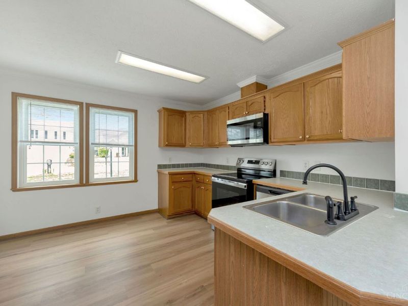 589 S Diamond, Middletown, OH 45044 Photo 7