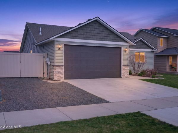 3298 N Kiernan DR , Post Falls, ID 83854