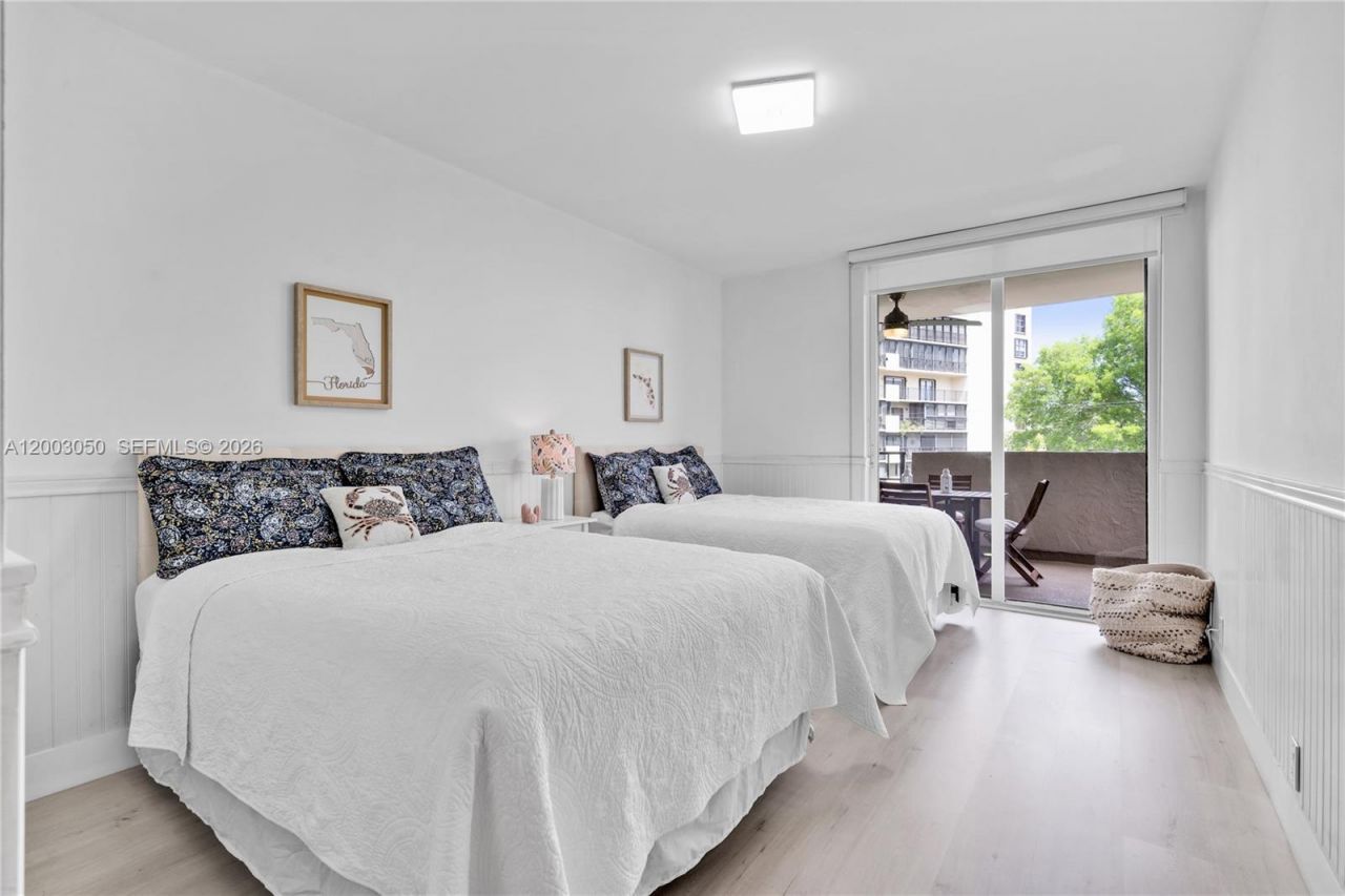 101 Crandon Blvd , Unit 367, Key Biscayne, FL 33149 Photo