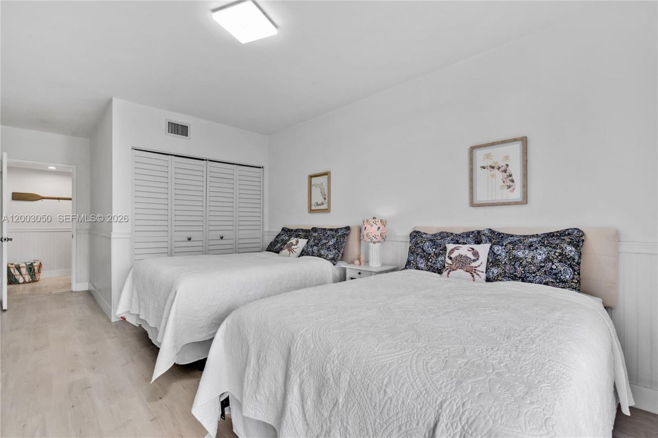 101 Crandon Blvd , Unit 367, Key Biscayne, FL 33149 Photo