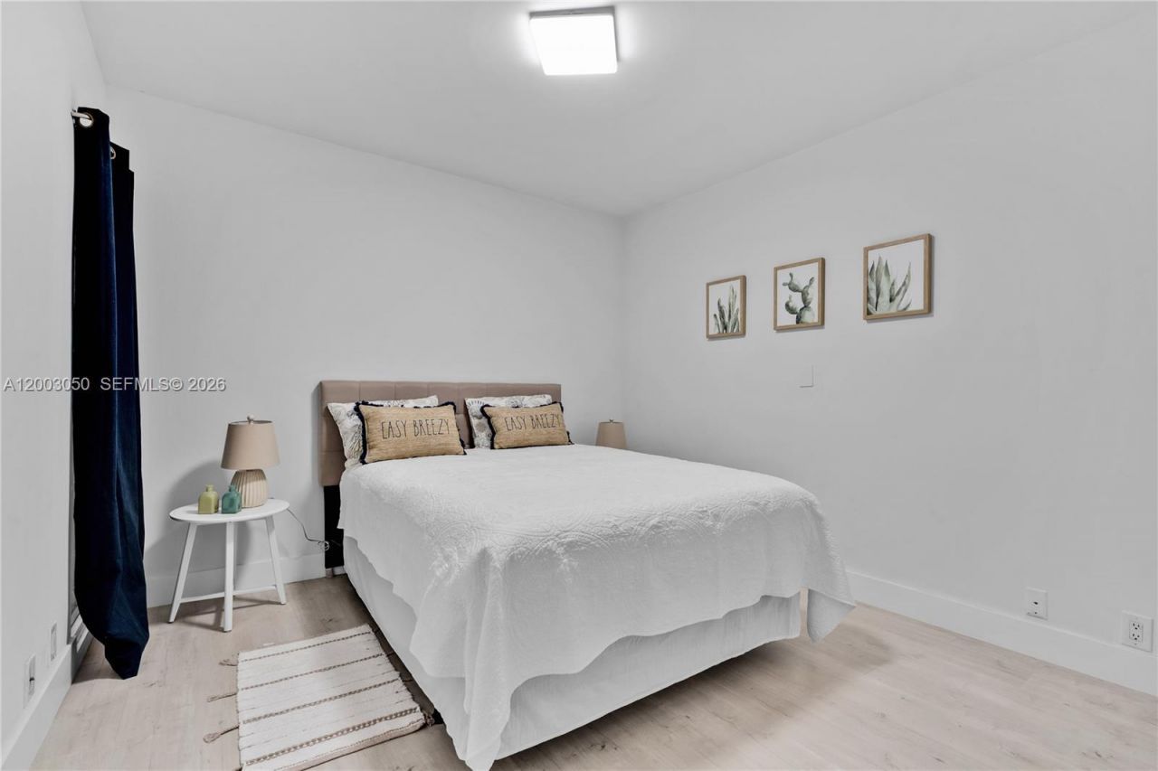 101 Crandon Blvd , Unit 367, Key Biscayne, FL 33149 Photo