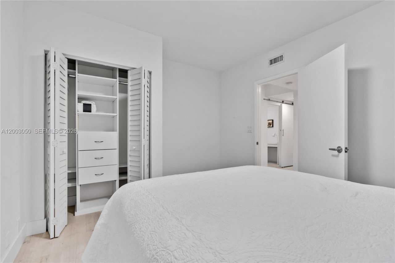 101 Crandon Blvd , Unit 367, Key Biscayne, FL 33149 Photo