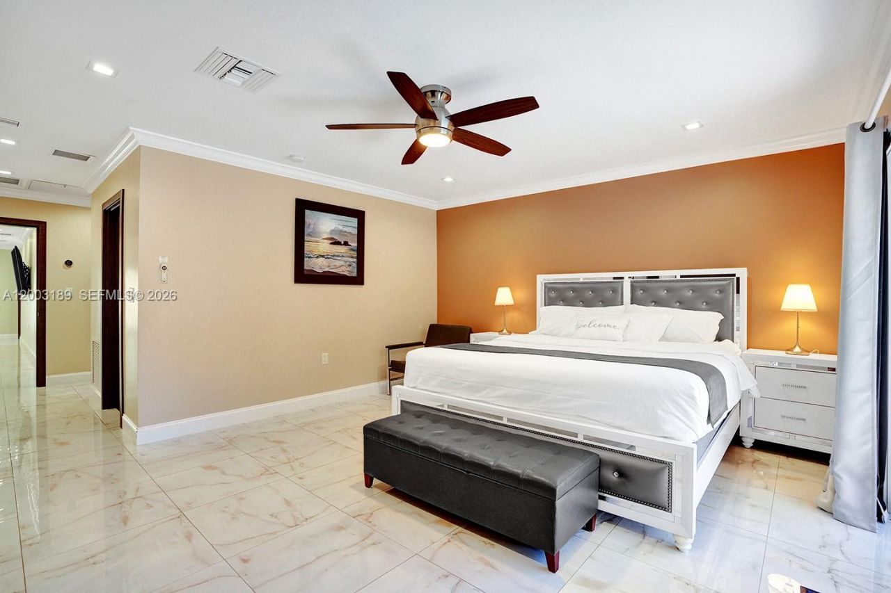 1318 Washington St , Hollywood, FL 33019 Photo