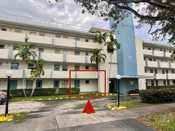 1701 NE 191st St , Unit A110, Miami, FL 33179