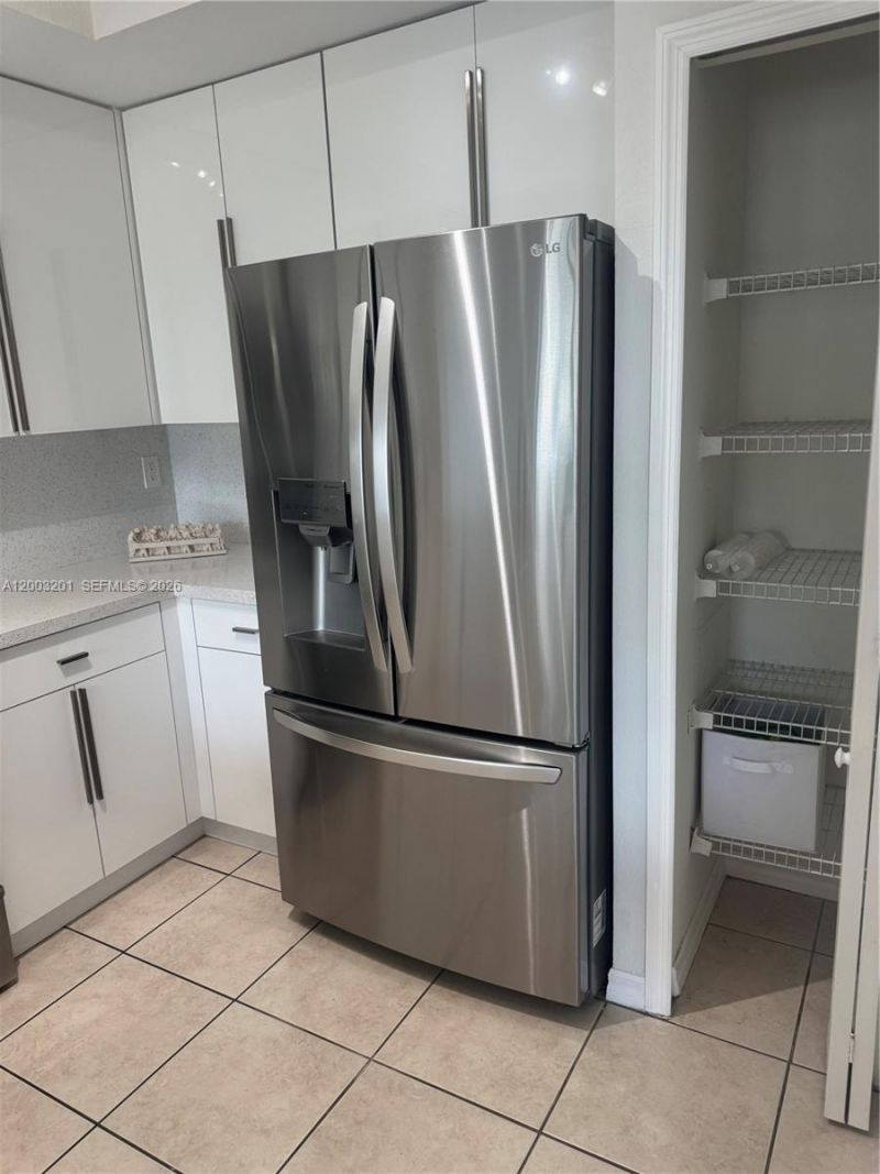 8826 W Flagler St, Unit 102, Miami, FL 33174 Photo