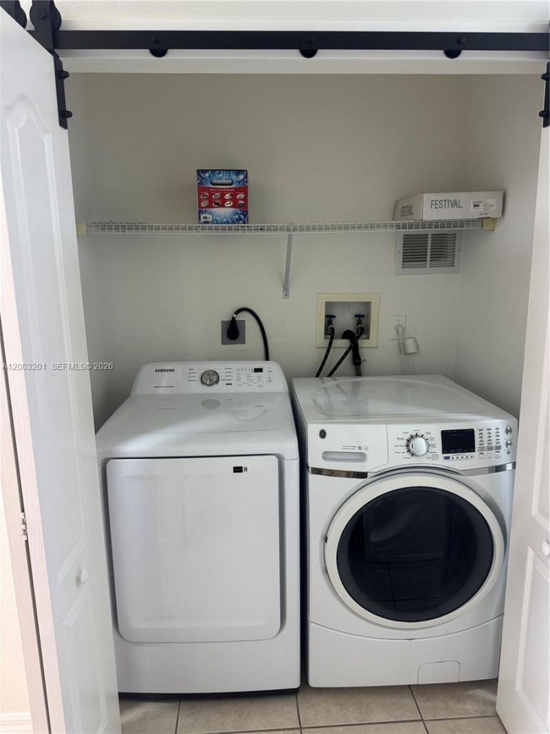 8826 W Flagler St, Unit 102, Miami, FL 33174 Photo