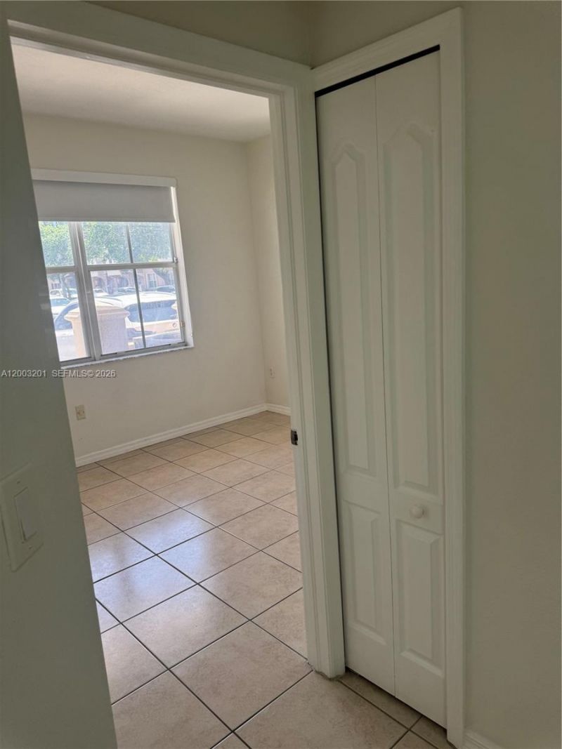 8826 W Flagler St, Unit 102, Miami, FL 33174 Photo
