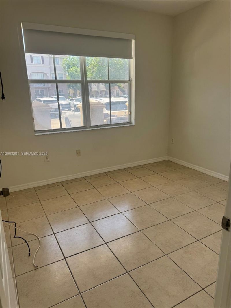 8826 W Flagler St, Unit 102, Miami, FL 33174 Photo