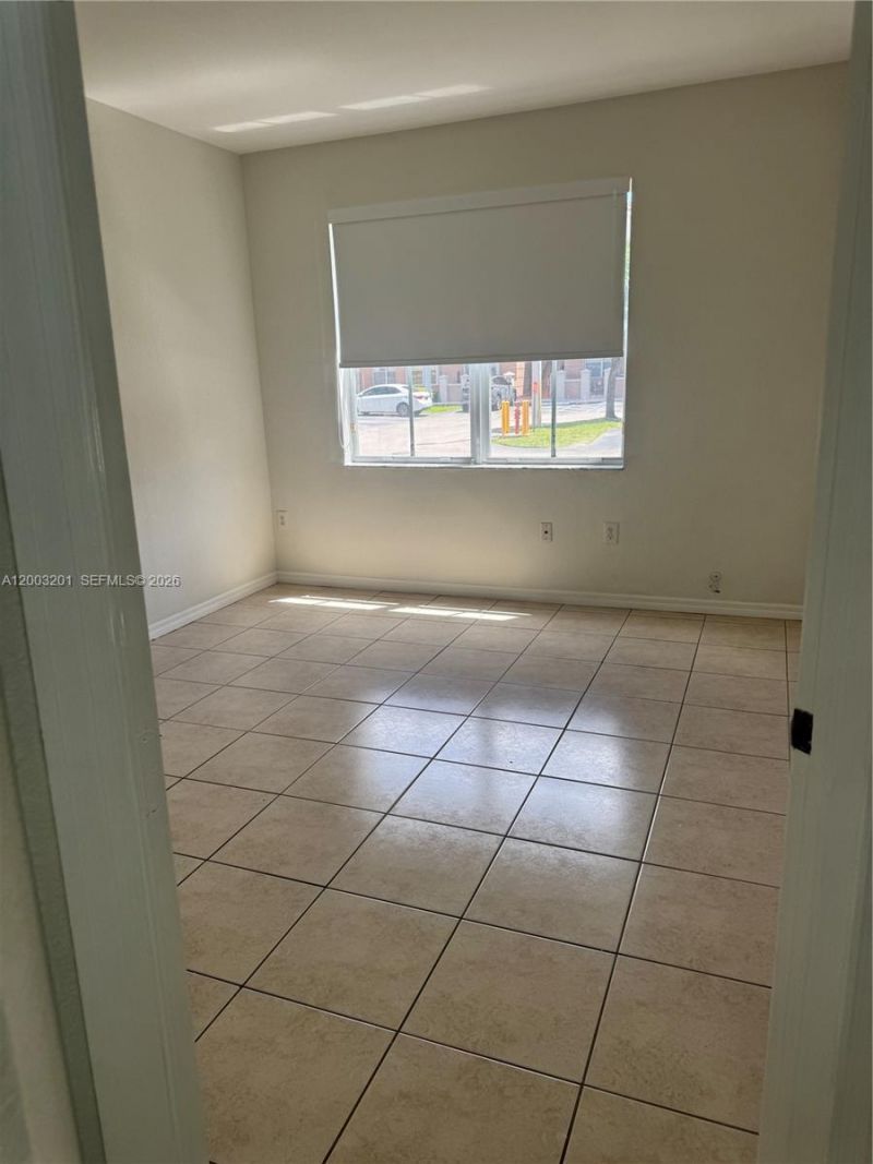 8826 W Flagler St, Unit 102, Miami, FL 33174 Photo