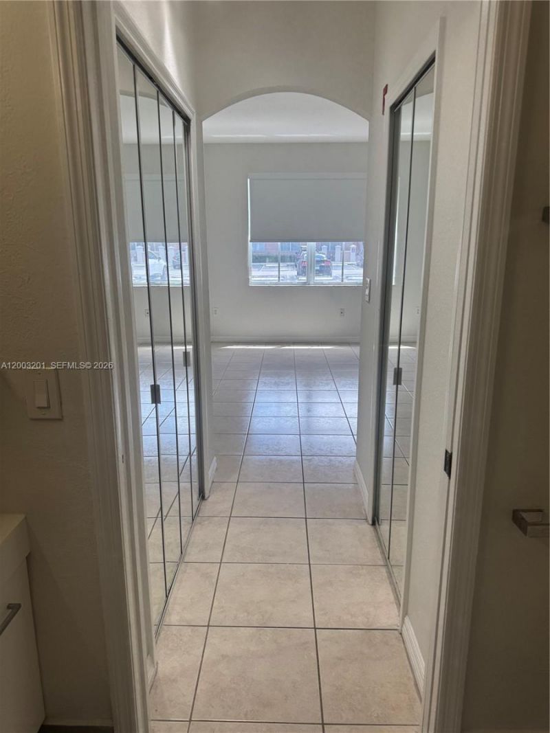 8826 W Flagler St, Unit 102, Miami, FL 33174 Photo