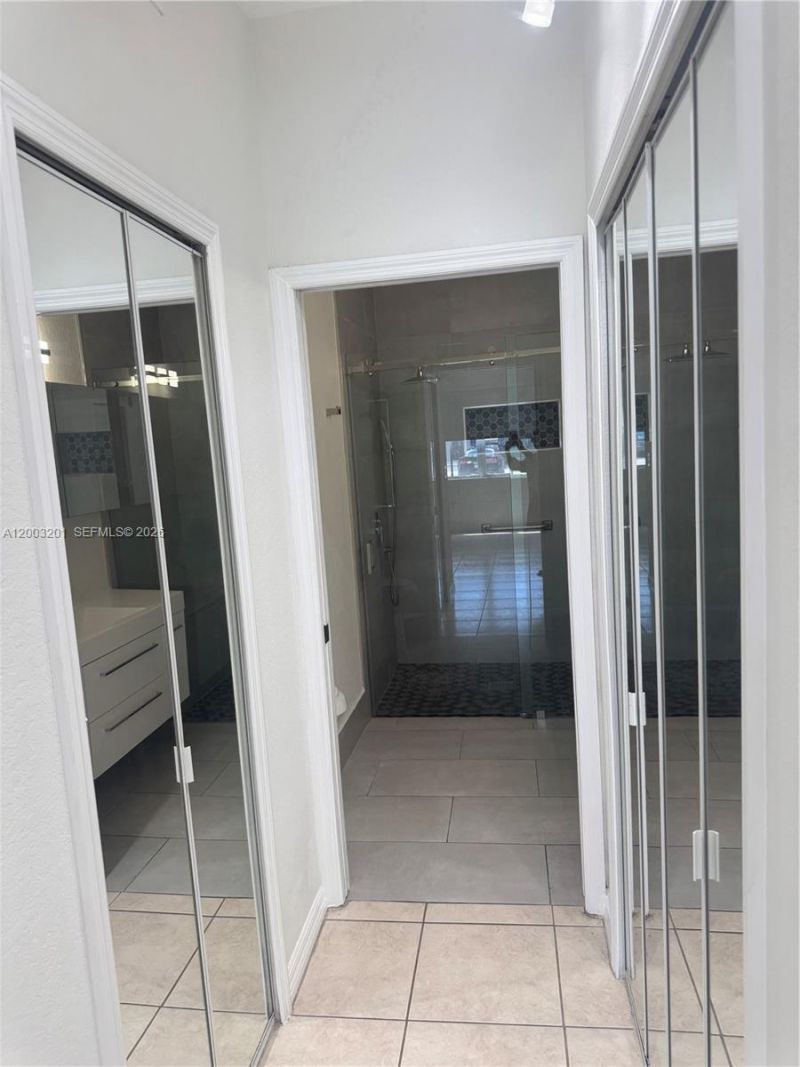 8826 W Flagler St, Unit 102, Miami, FL 33174 Photo
