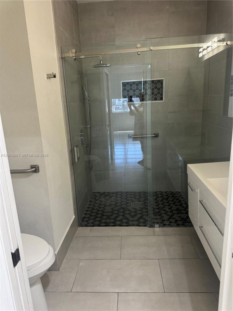 8826 W Flagler St, Unit 102, Miami, FL 33174 Photo