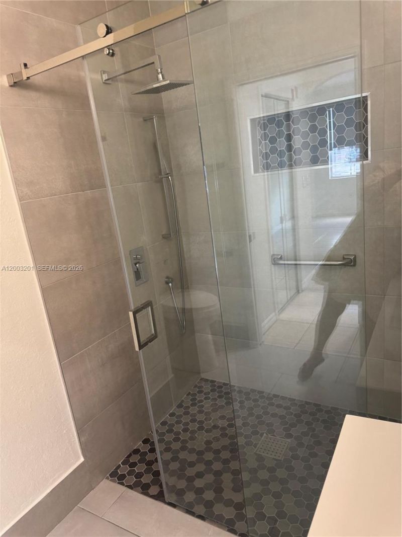 8826 W Flagler St, Unit 102, Miami, FL 33174 Photo