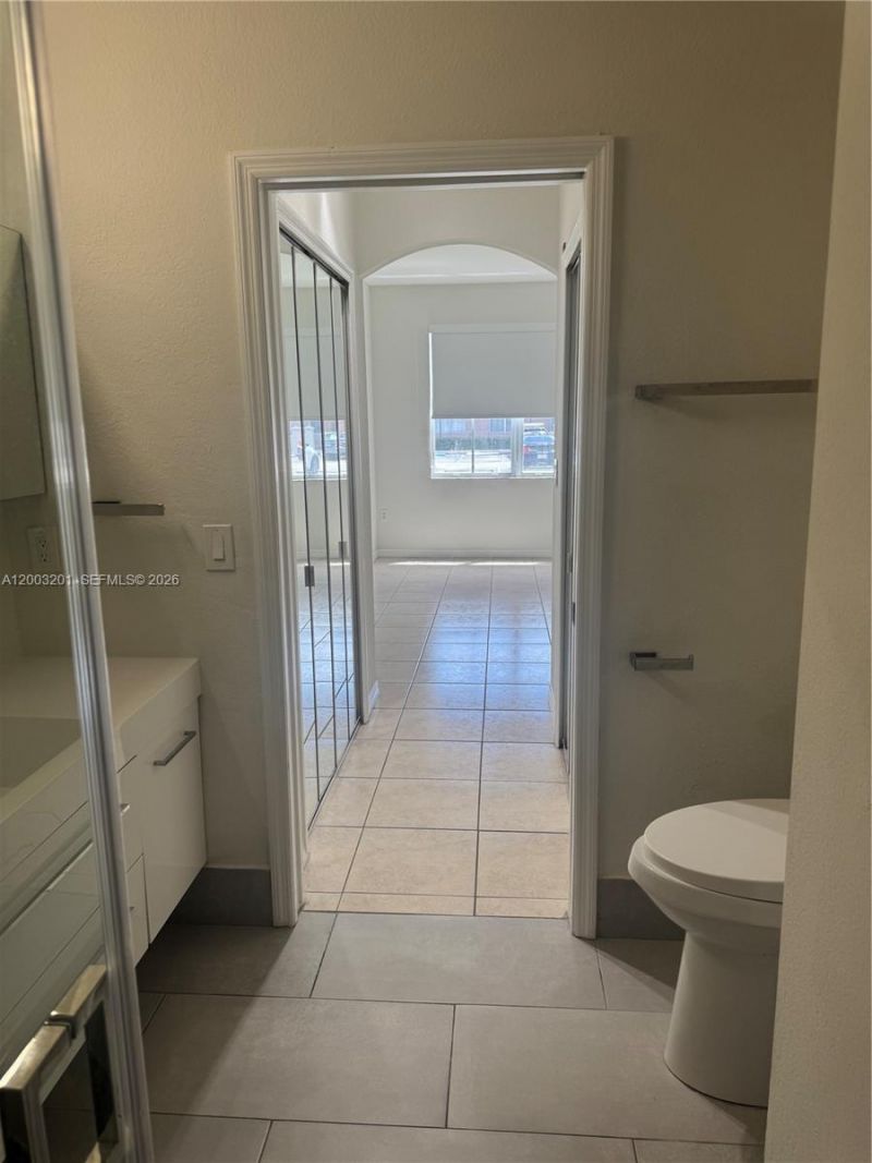 8826 W Flagler St, Unit 102, Miami, FL 33174 Photo