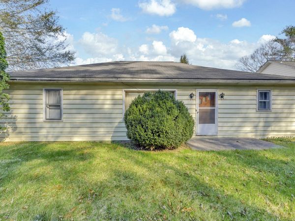 114 Crizer Ave, White Sulphur Springs, WV 24986