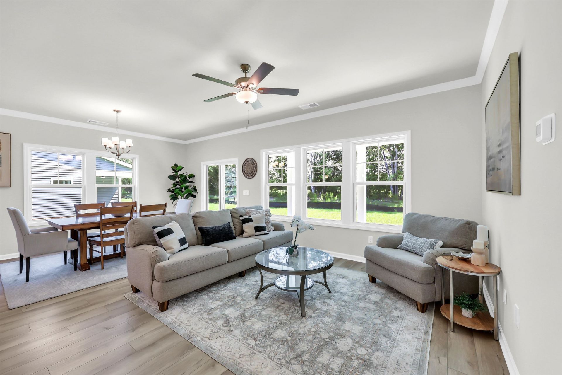 137 Cascade Dr.  Photo 5