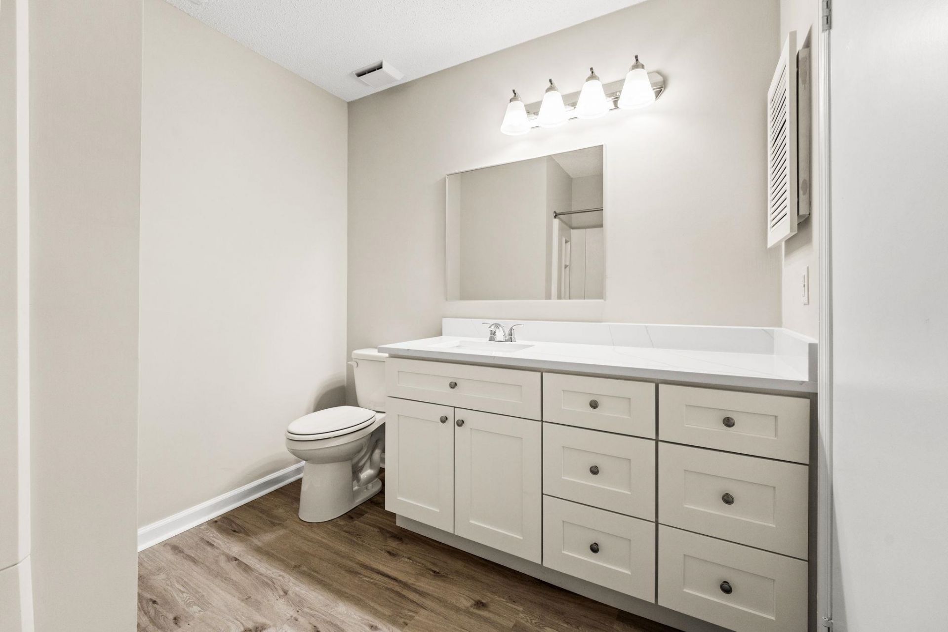 6610 Royal Pine Dr.  Photo 12