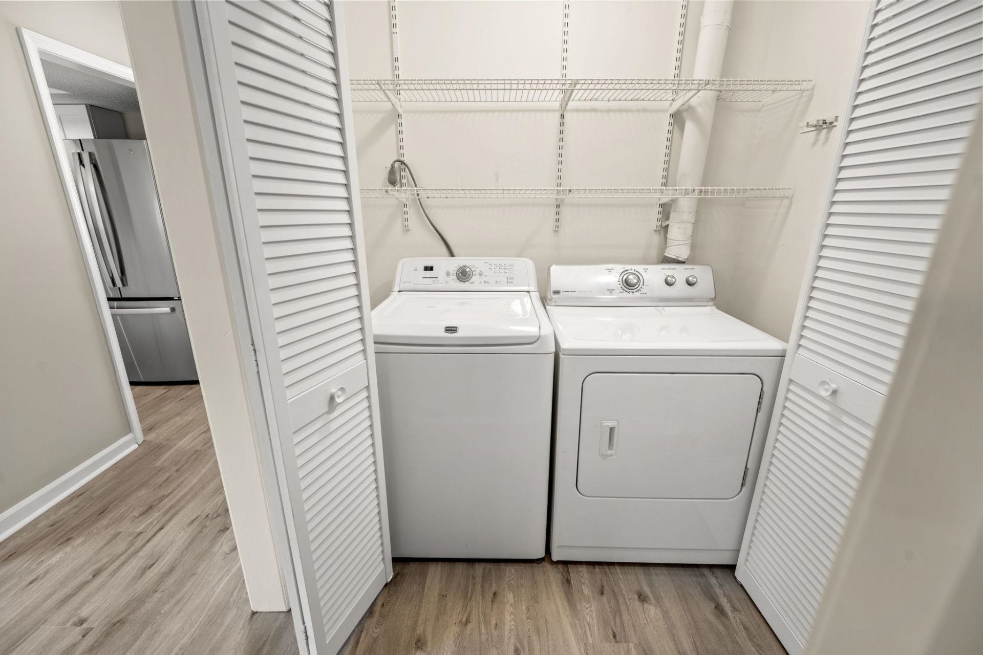 6610 Royal Pine Dr.  Photo 17