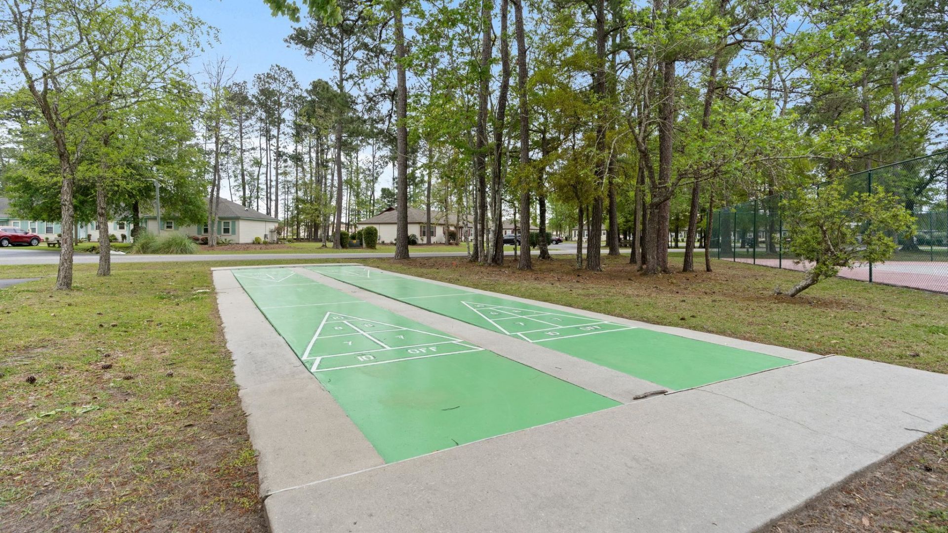 6610 Royal Pine Dr.  Photo 37