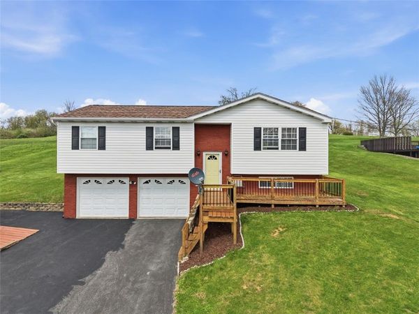 1050 Lynn Portal Road, Washington, PA 15301