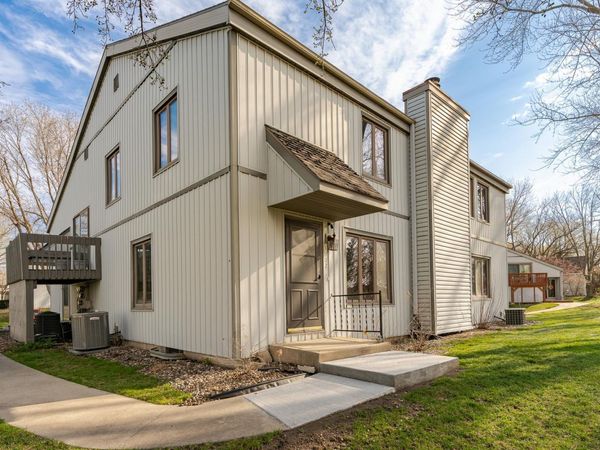 1902 26th Avenue NW, Rochester, MN 55901