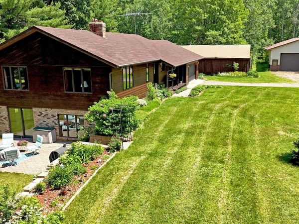 22761 105th Avenue , Milaca, MN 56353