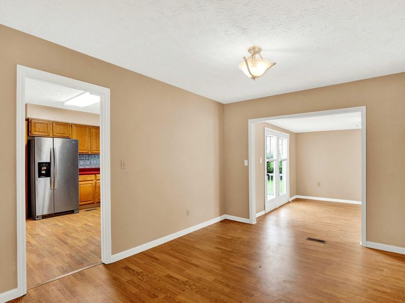 1568 Algonquin Drive, Maysville, KY 41056 Photo 8