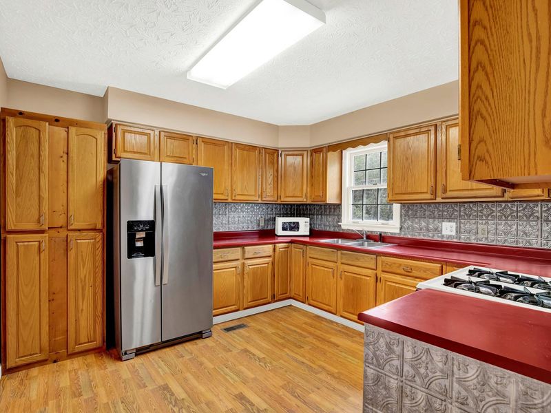 1568 Algonquin Drive, Maysville, KY 41056 Photo 9