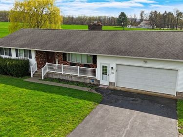 282 Windfall Road , Utica, NY 13502