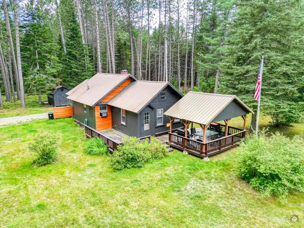11 Wing Road, Eustis, ME 04936