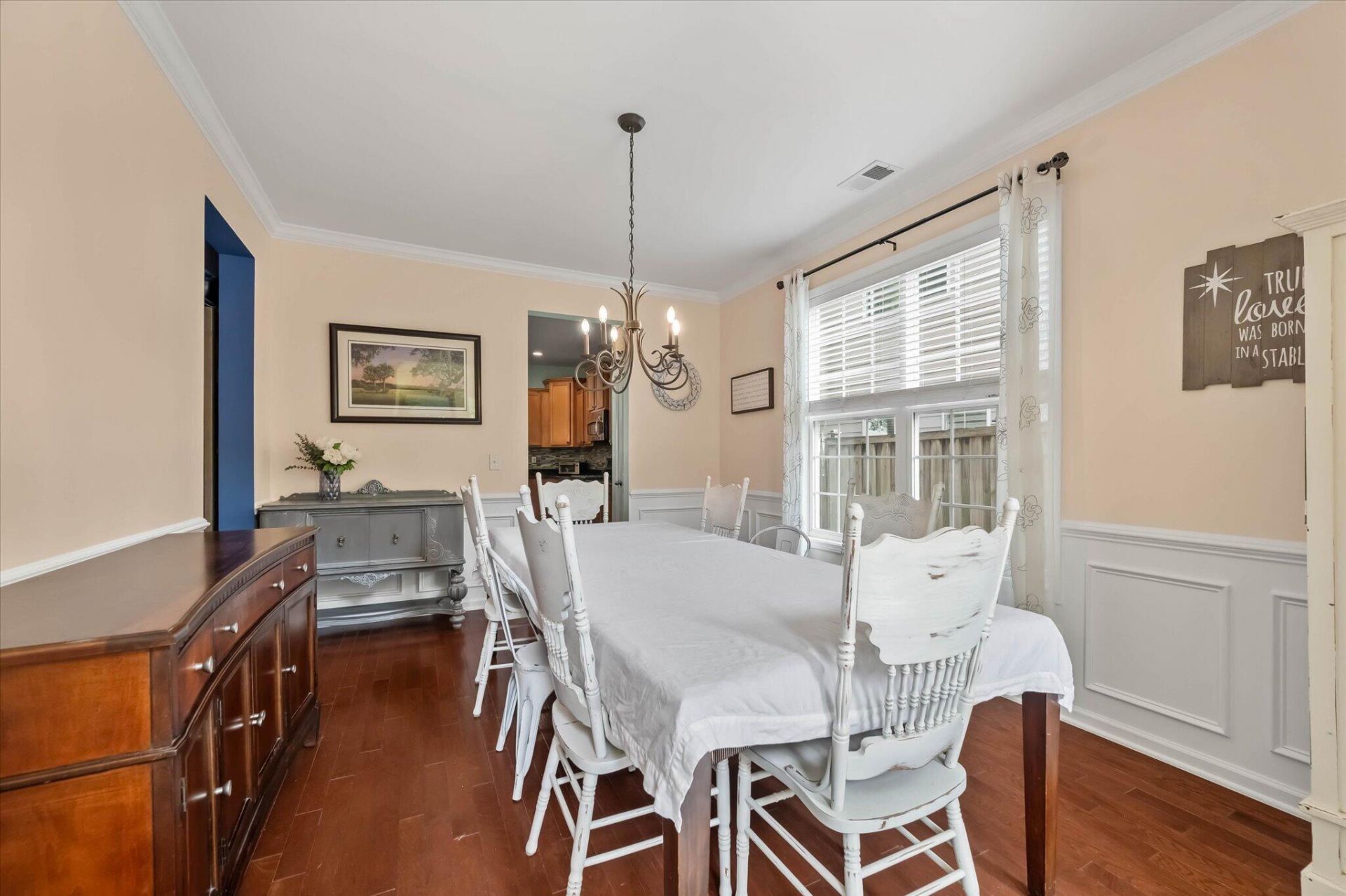 142 Comiskey Park Circle Photo 10