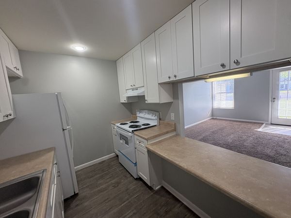 407 N College St , Unit B2, Tullahoma, TN 37388