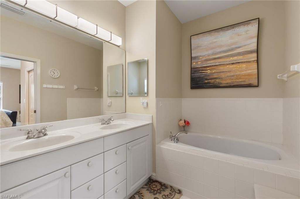 8140 Chancel Ct, Unit 2, Naples, FL 34104 Photo